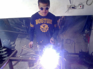 Afghan_welder